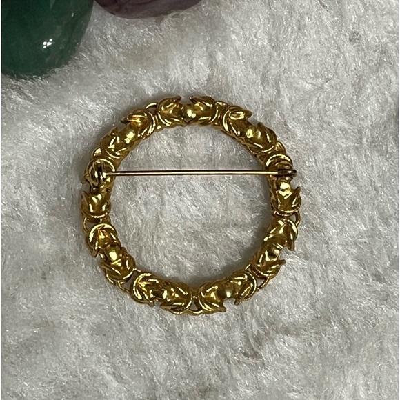 Vintage Circle Brooch - Picture 4 of 7